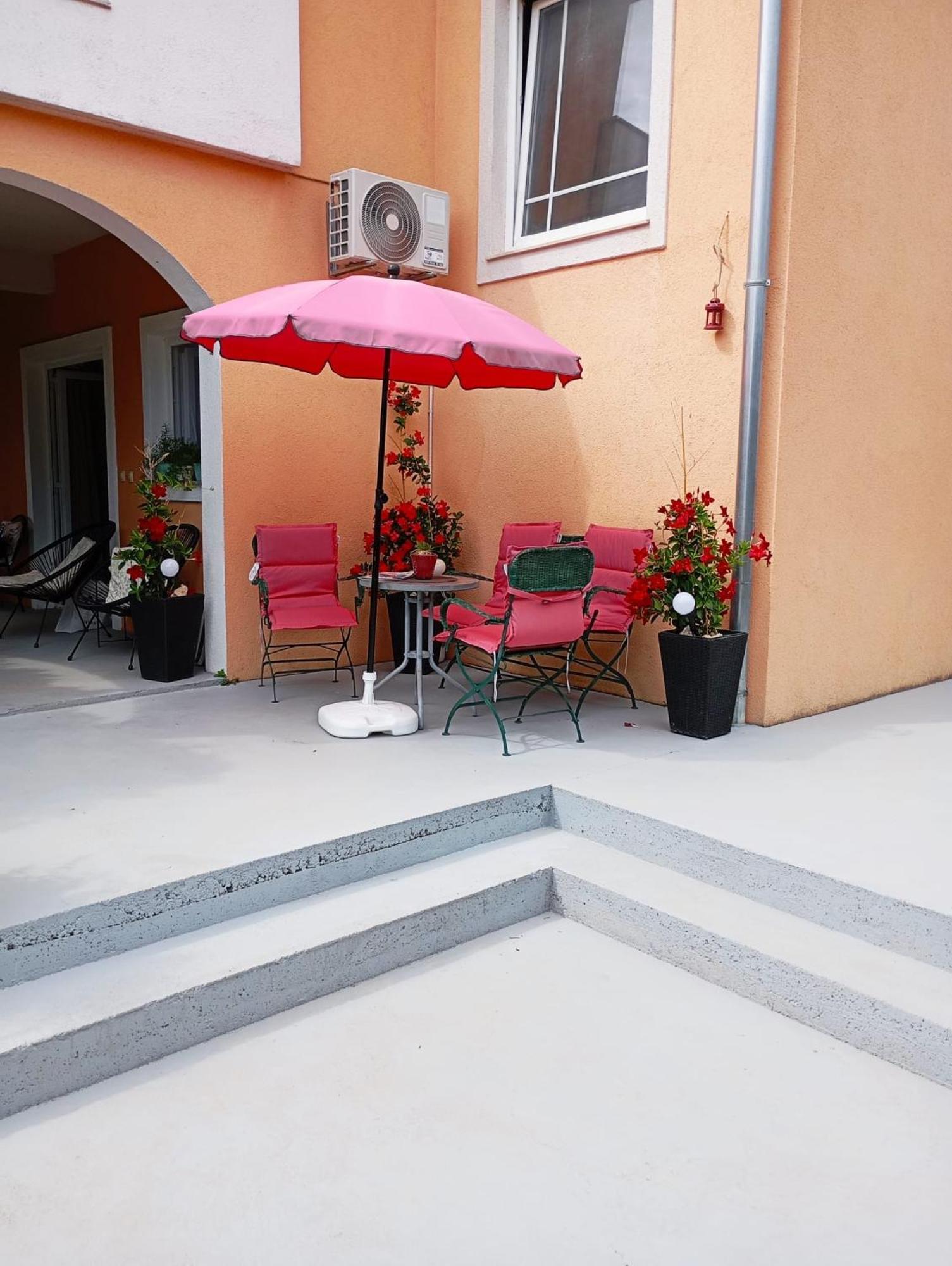 Apartmani Joja บีโอกราดนาโมรู ภายนอก รูปภาพ