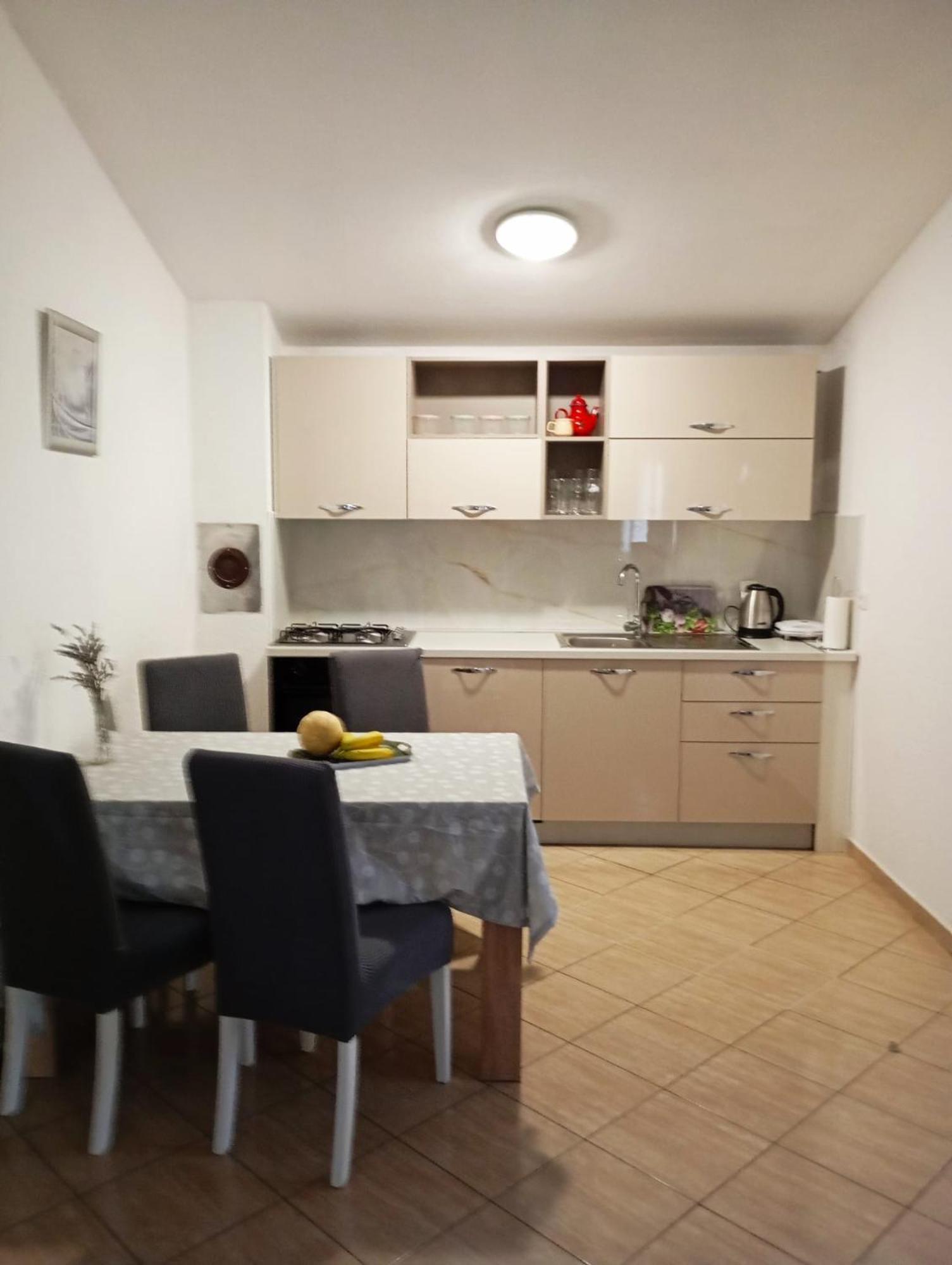 Apartmani Joja บีโอกราดนาโมรู ภายนอก รูปภาพ